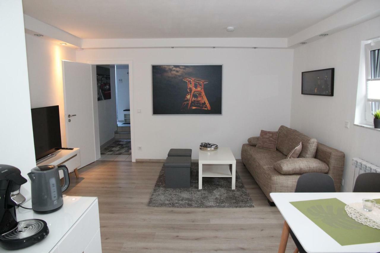 Neue Und Moderne Ferienwohnung Mülheim an der Ruhr Екстериор снимка